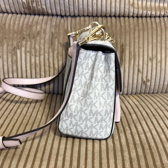 Michael Kors Crossbody Bag in Pink and Gray - Picture 6 of 9